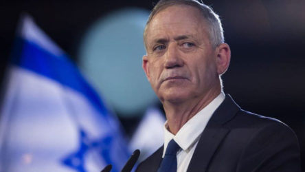 Eski İsrail Savunma Bakanı: Tüm cephelerde bir sonraki aşamaya hazırız
