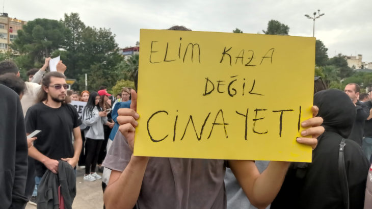İstanbul'da bulunan KYK yurdunda da asansör faciasının eşiğinden dönülmüş