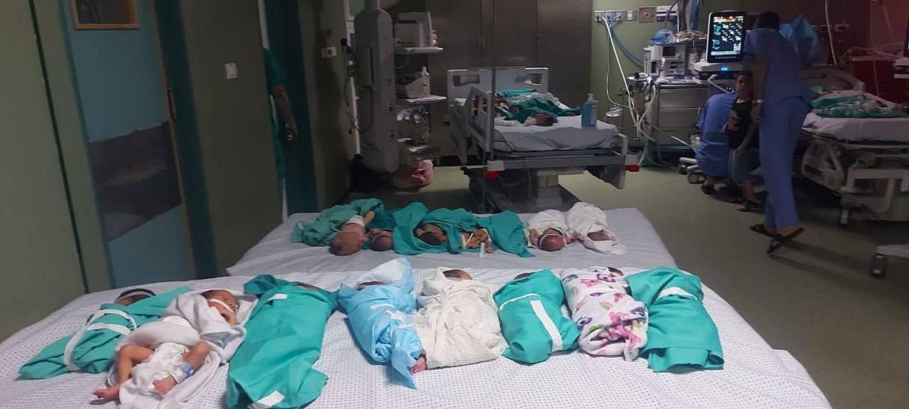 Gazze Şifa Hastanesi’ndeki bebeklerin son fotoğrafı: İsrail hastaneyi bombalamaya başladı