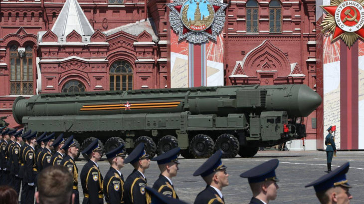 Putin, nükleer silah denemelerini yasaklayan kararını iptal etti