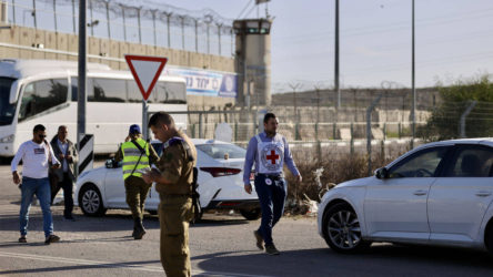 BM: İsrail'in gözaltına aldığı Filistinliler travma geçirerek geri dönüyor