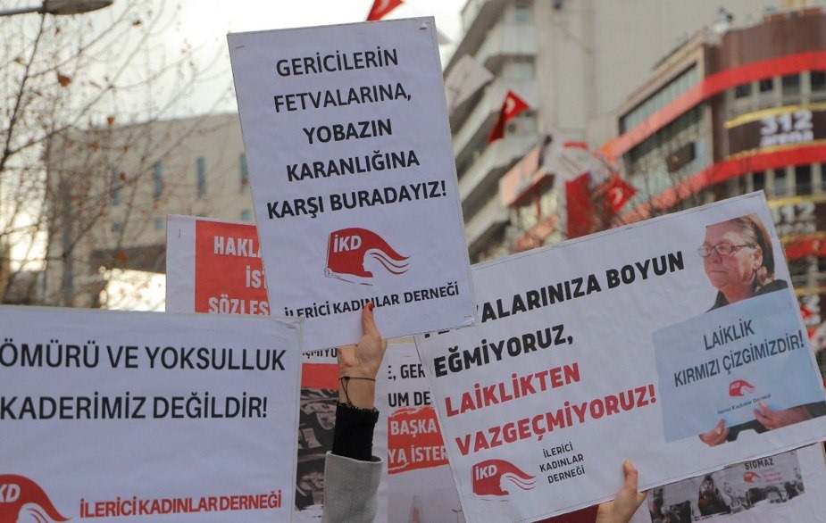 İKD'den kadın ve çocuk cinayetlerine karşı İstanbul ve İzmir'de eylem çağrısı