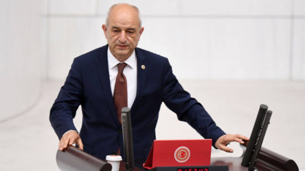 CHP'li Ali Fazıl Kasap Saadet Partisi'ne katıldı