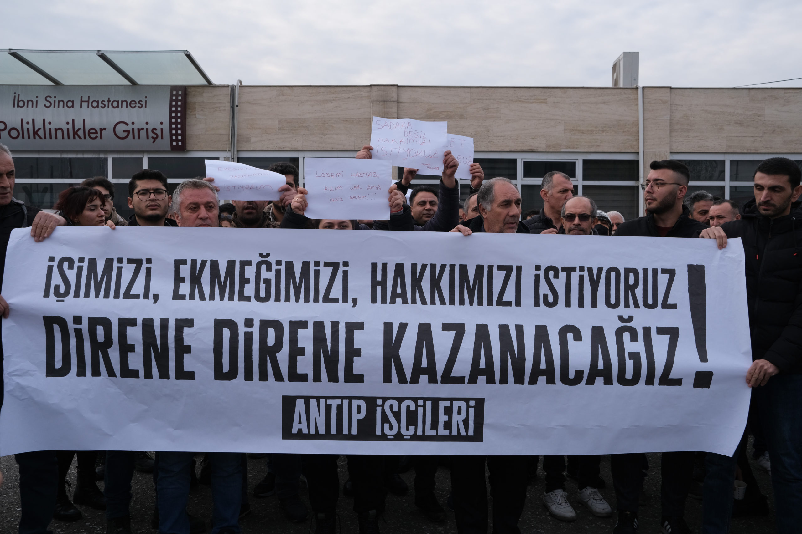 İşten atılan ANTIP işçilerinden eylem: 2024’e işsiz giriyoruz