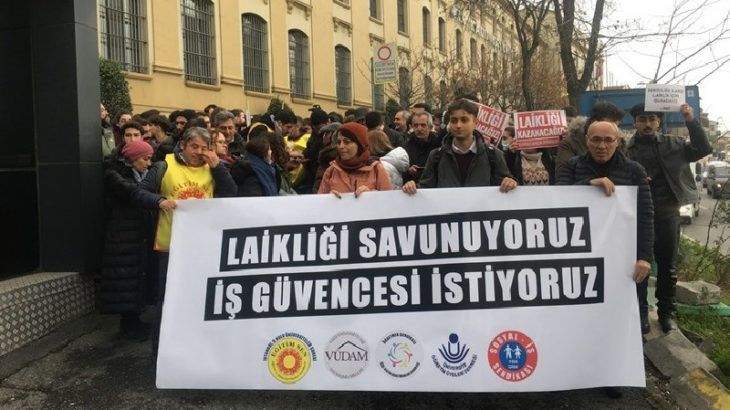 Kadir Has Üniversitesi'nde 'laiklik' eylemi