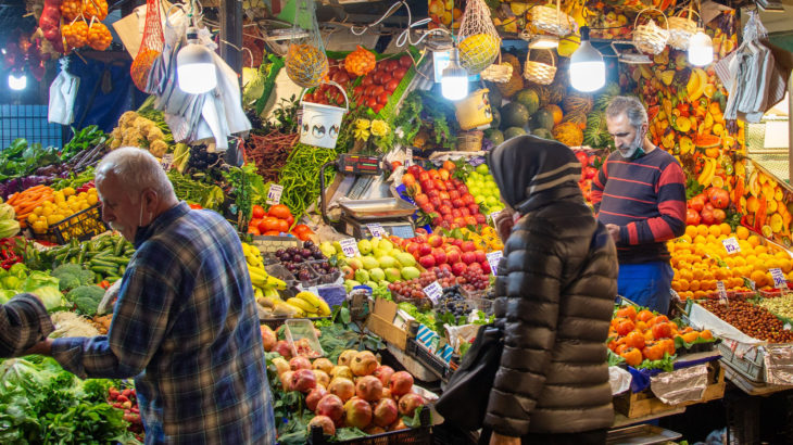 Dünyada gıda fiyatları düşerken, Türkiye’de yüzde 72 arttı