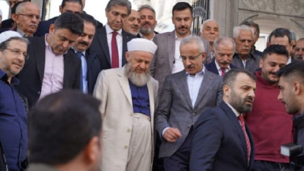 Bakan Uraloğlu'ndan, İsmailağa cemaatine bağlı İlkseç Vakfı'na ziyaret