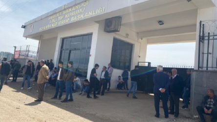 Diyarbakır'da sandık görevlisi öldürüldü