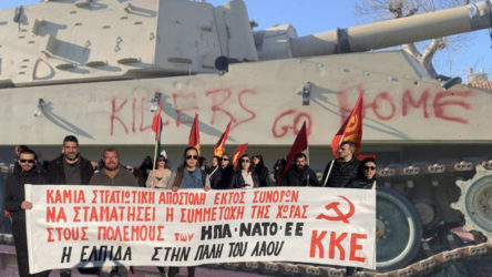 Yunanistan'da komünistlerden anti-emperyalist eylem: ABD tanklarını taşıyan tren durduruldu!