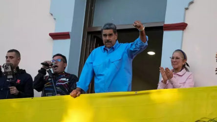 Venezuela, seçim sonuçlarını tanımayan Peru ile diplomatik ilişkilerini kesti