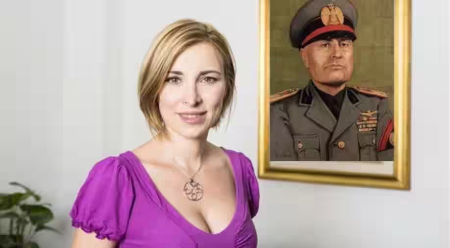 Mussolini'nin torunu partisi "daha sağda" olduğu için istifa etti
