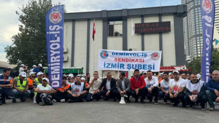 İzmir'de demiryolu emekçileri 1 saat iş bıraktı: Bozulan ekonominin bedelini biz ödemeyeceğiz
