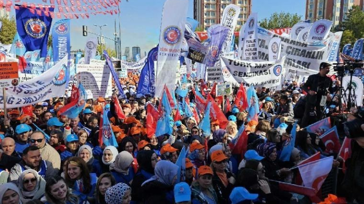 Türk-İş'ten 'Zordayız Geçinemiyoruz' mitingi