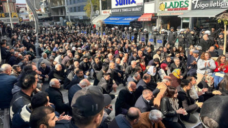 Van'da yurttaşlar kayyuma karşı sokağa çıktı