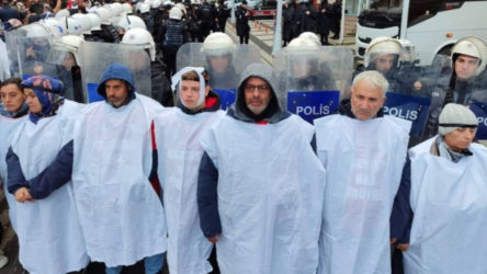 Polonez işçilerinin açlık grevi devam ediyor: Adalet arıyoruz, anayasal hakkımızı istiyoruz