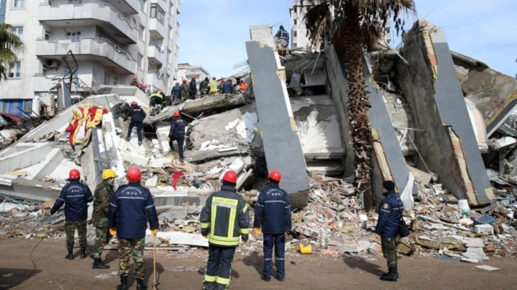 Depremde yıkılan Ezgi Apartmanı için ODTÜ'lü akademisyenler bilirkişi raporu hazırlayacak