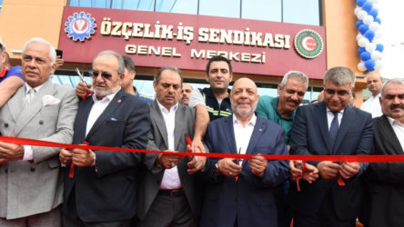 Yandaş sendikanın yolsuzluğunu ortaya çıkarana başkentin ortasında saldırı