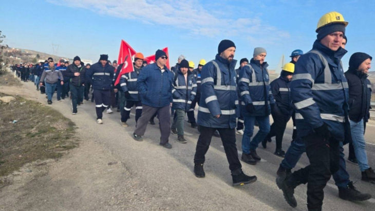 Özelleştirmeye karşı yürüyen Çayırhan işçileri Ankara’ya giriş yaptı