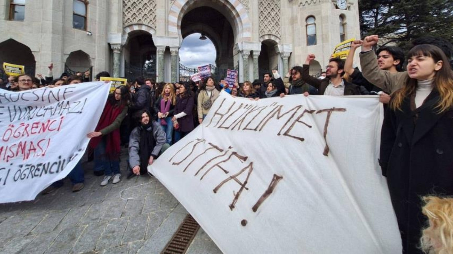 Üniversiteliler bugün de hukuksuzluğa karşı sokakta olacak