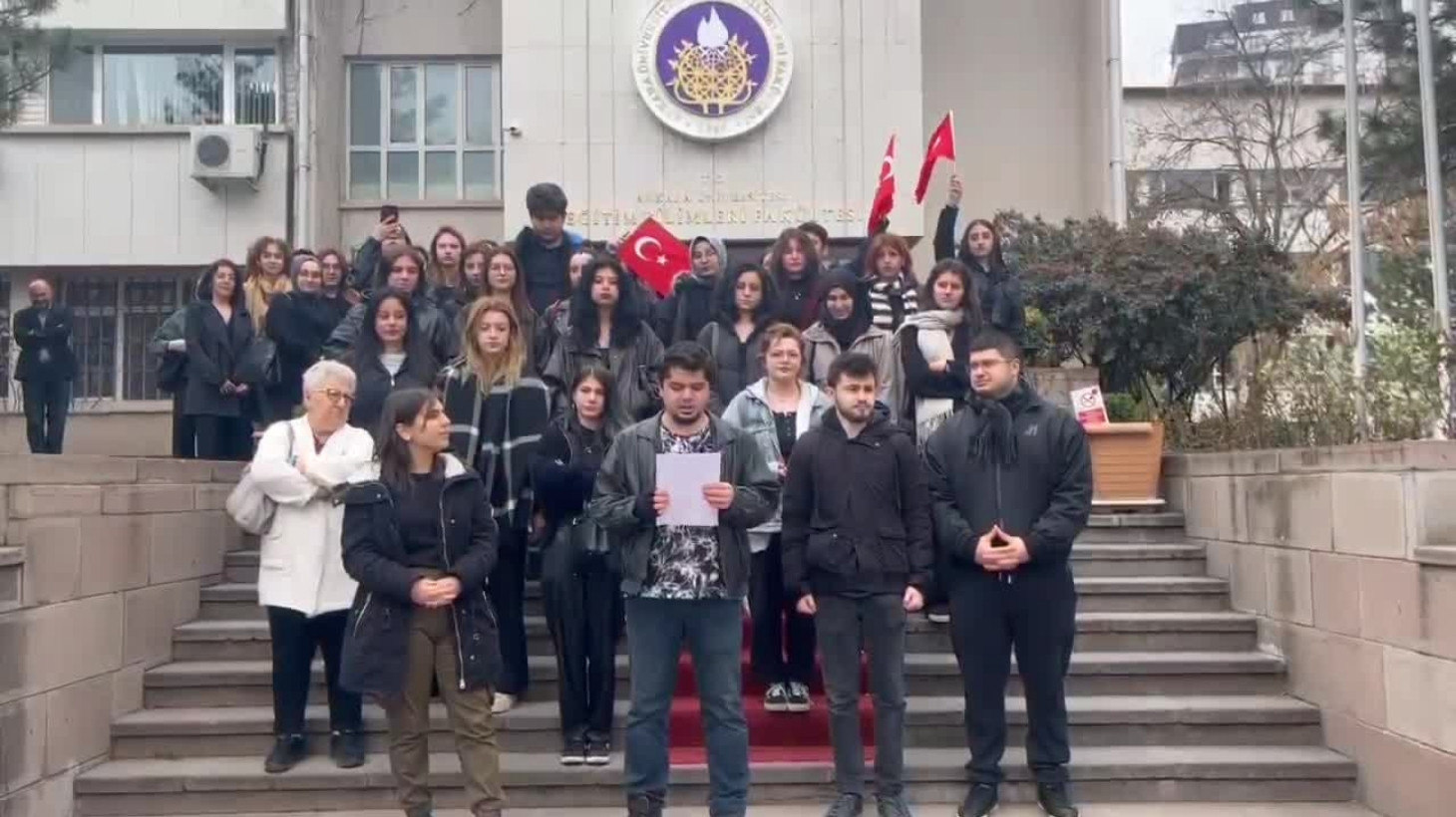 Ankara Üniveristesi'nden boykot çağrısı: Bilimsel, laik, eşit ve parasız bir eğitimin savunucuları olarak görevimizin başındayız