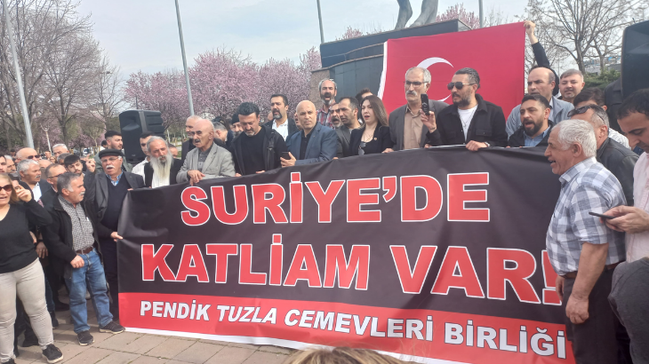 Suriye'deki Alevi katliamları Pendik'te de protesto edildi