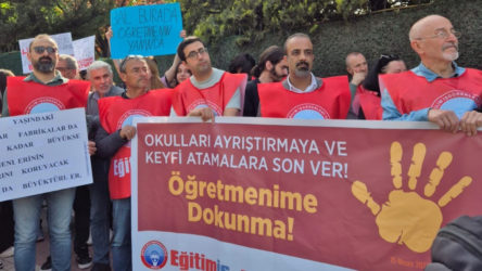 Eğitim-İş Bursa Şubesi, Bursa Anadolu Lisesi önünde: Asıl proje tarikat ve cemaatlerle ortaklaşarak biatçı nesiller yetiştirme projesidir