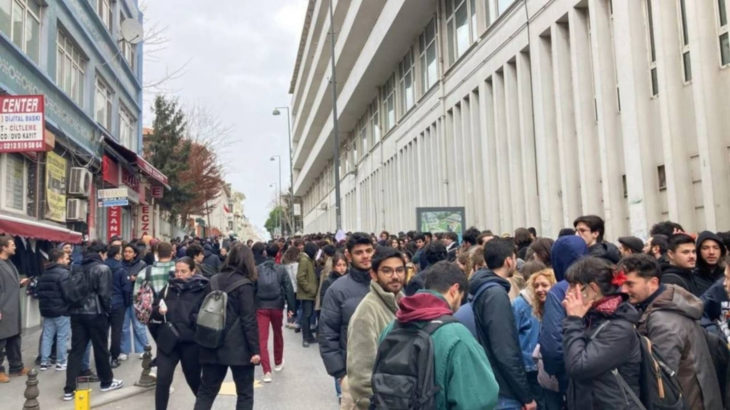 İstibdat rejimine direnen gençler Kadıköy'de buluşuyor