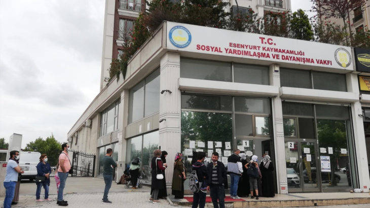 AKP'nin Türkiye Yüzyılı'ndan yoksulluk manzaraları: 20 milyon yurttaş yardıma muhtaç