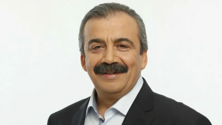 Sırrı Süreyya Önder hayatını kaybetti