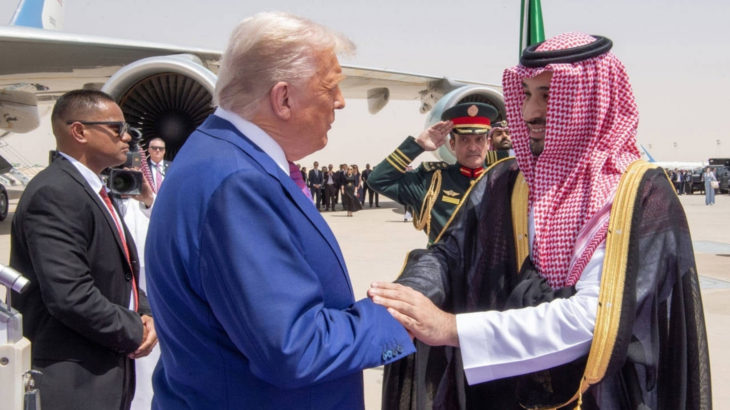 Trump, Suudi Arabistan'da