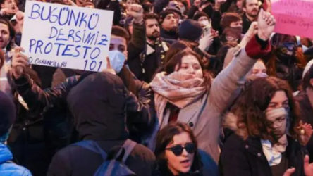 Son 20 yılda gençler büyük bir geleceksizliğe itildi
