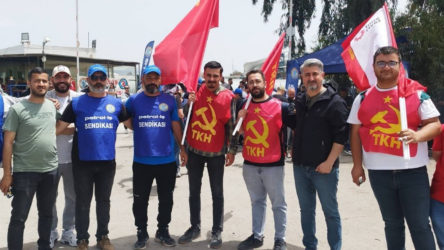 TKH ve Sınıf Tavrı'ndan grevdeki TPI Composites işçilerine ziyaret