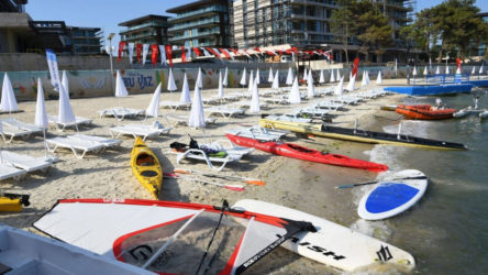 Bakanlık Tuzla Belediyesi'nin plajına ey koyup bir şirkete kiraladı