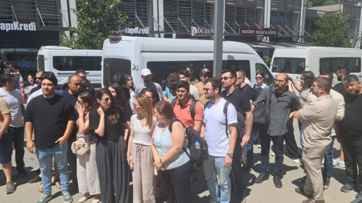 Felece işçileri patronun kapısına dayandı: Hakkımızı istiyoruz!