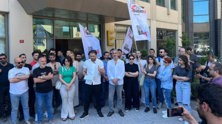 KRT TV emekçileri taleplerini, işverene iletti