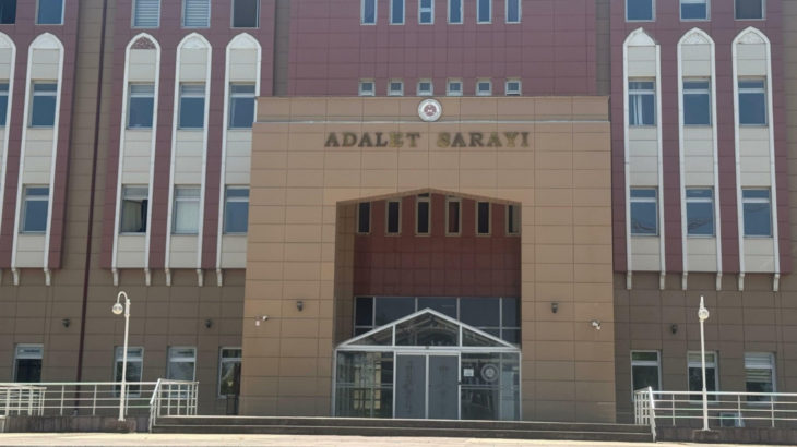 Manisa Barosu’ndan Yeni Akit Haber Müdürü hakkında suç duyurusu