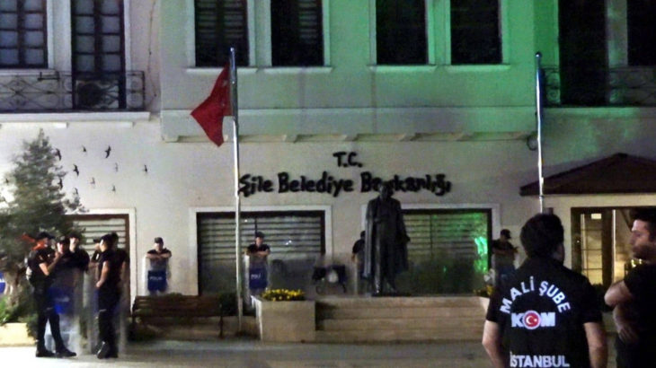 Şile Belediyesi'ne operasyon: Belediye Başkanı Özgür Kabadayı gözaltına alındı