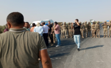 Şanlıurfa’da çiftçiler Gaziantep yolunu kapatarak eylem yaptı: Fatura çiftçiye kesilmesin