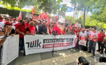 DİSK’ten TÜİK önünde protesto: Bu bir rakam kavgası değil, ekmek kavgası!
