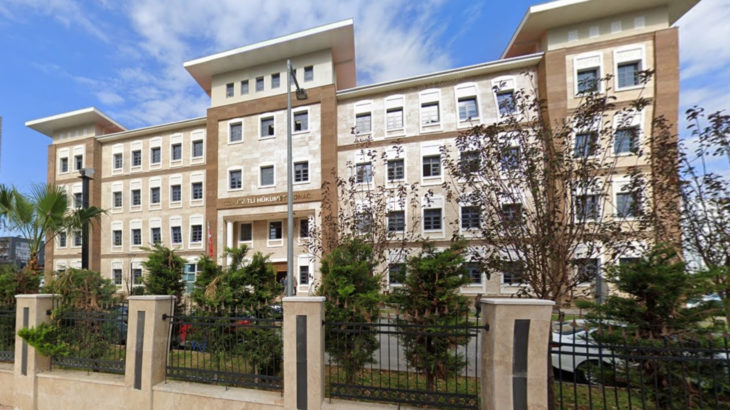 Kaymakam'ın oğluyla tartışan beş çocuk karakolda darpedildi