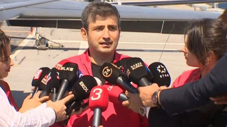 Selçuk Bayraktar'ın “TCG Anadolu' ve Savarona” duyurusu tepki çekti: Selçuk Bayraktar Donanma Komutanı mı?