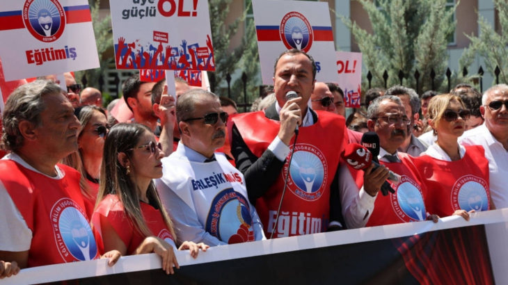 Kamu emekçileri bakanlığa dayandı: Bu düzenin sorumlusu AKP iktidarı ve Erdoğan'dır
