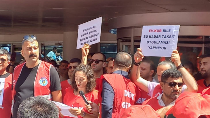 Kartal Belediyesi işçileri alacakları için eylemde