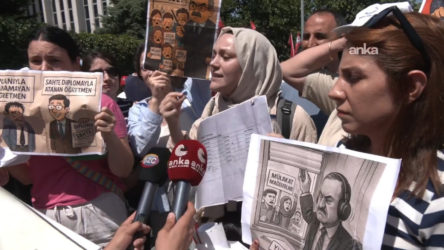 Mülakat mağdurları MEB önünden seslendi: Yakalım mı kendimizi?