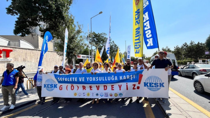 Kamu emekçileri hükümetin düşük zam dayatmasına karşı iş bıraktı