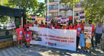 Eğitim-İş Bursa Şubesi tasarruf tedbirleri kapsamında köy servislerinin kaldırılmasını protesto etti