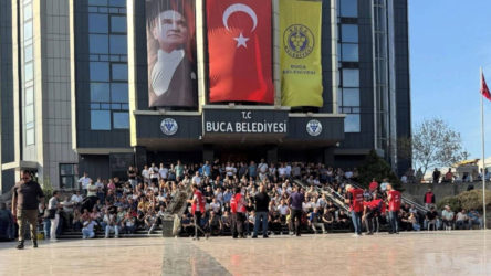 Buca Belediyesi'nde direnen işçiler kazandı