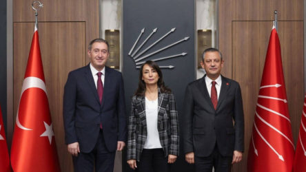 DEM Parti Eş Genel Başkanları ile Özgür Özel bir araya geldi