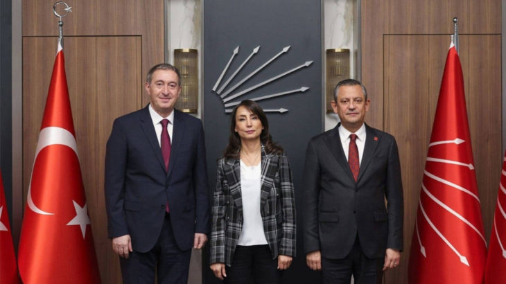DEM Parti Eş Genel Başkanları ile Özgür Özel bir araya geldi