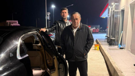 Bahçeli'nin uyarısıyla yurtdışına çıktığı iddia edilmişti: Alaattin Çakıcı'dan fotoğraf geldi